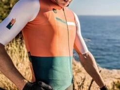 GOBIK Attitude 2.0 Apricot Maillot Manches Courtes Warm 2022 8 GOBIK Attitude 2.0 Apricot Maillot Manches Courtes Warm 2022 -Bicyclette Pièces Magasin gobik attitude 20 apricot maillot manches courtes warm 2022 3