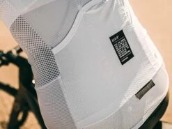 GOBIK Carrera 2.0 Moon Maillot Manches Courtes Warm 2022 -Bicyclette Pièces Magasin gobik carrera 20 moon maillot manches courtes warm 2022 3