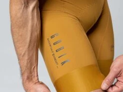 GOBIK Cuissard Court Matt Turmeric K10 Warm 2023 -Bicyclette Pièces Magasin gobik cuissard court matt turmeric k10 warm 2023 2