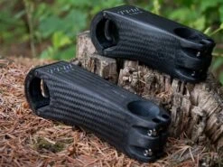 THM Carbones Potence Tibia Carbone Ultralight Ø1.1/8” Ø31,8mm 6° -Bicyclette Pièces Magasin thm carbones potence tibia carbone ultralight o118 o318mm 6 8